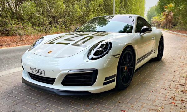 Porsche Carrera 911 Racing Edition 2019- White