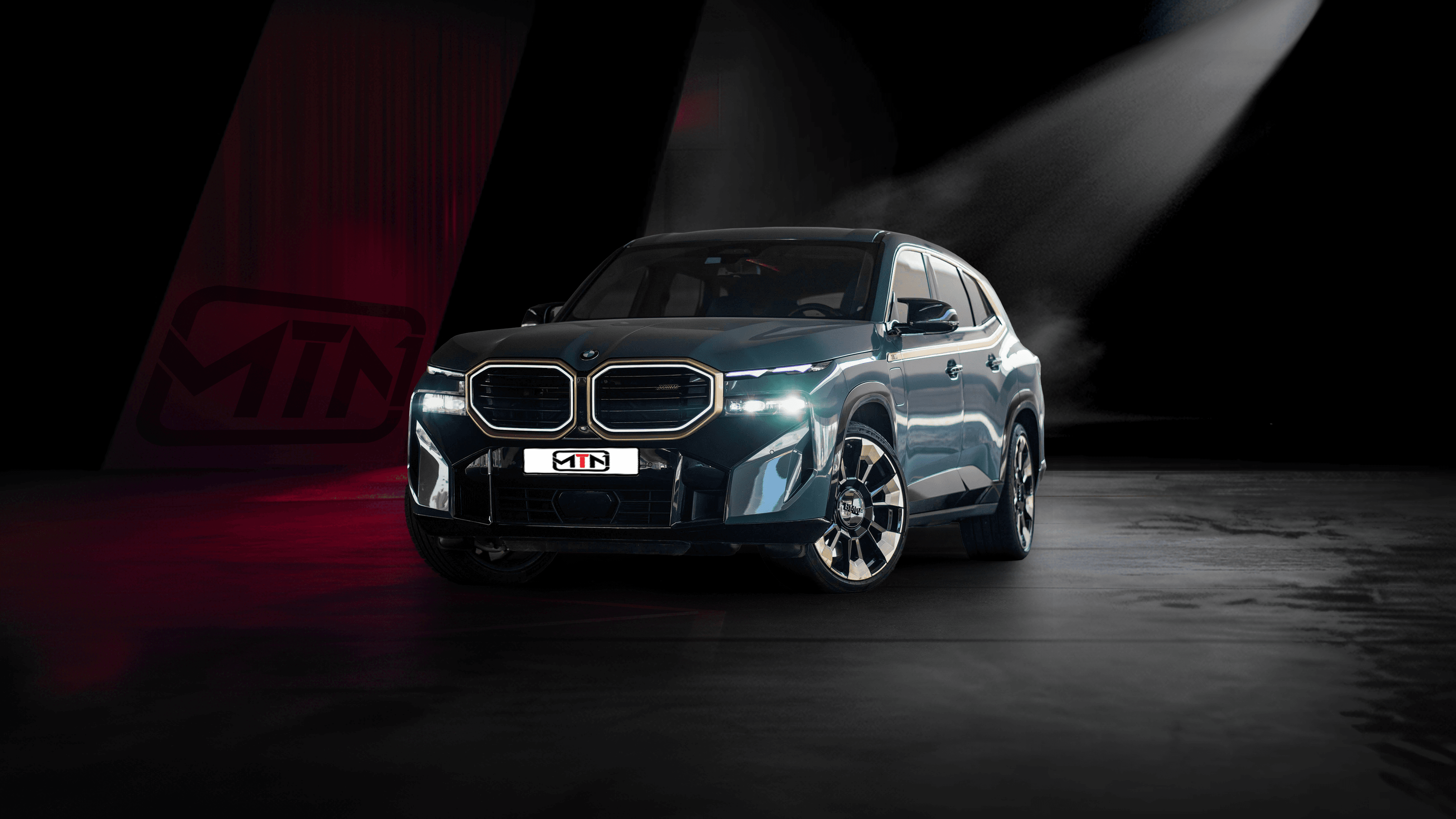 Home 28 BMW XM
